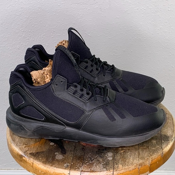adidas black tubular